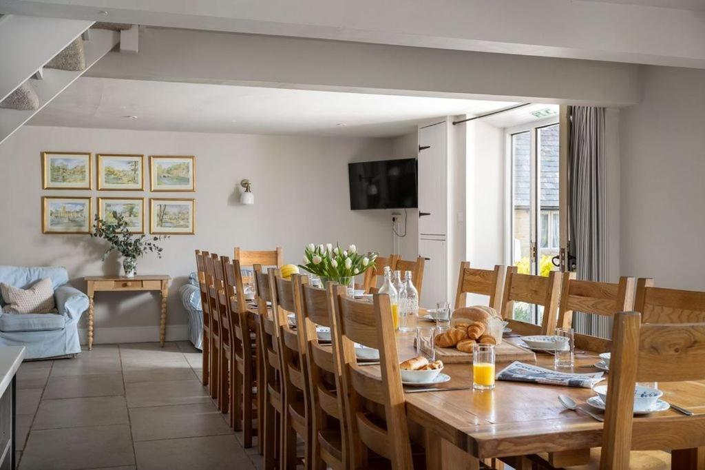Stanway House, 8 Bedroom, 8 Bath Челтнъм Екстериор снимка