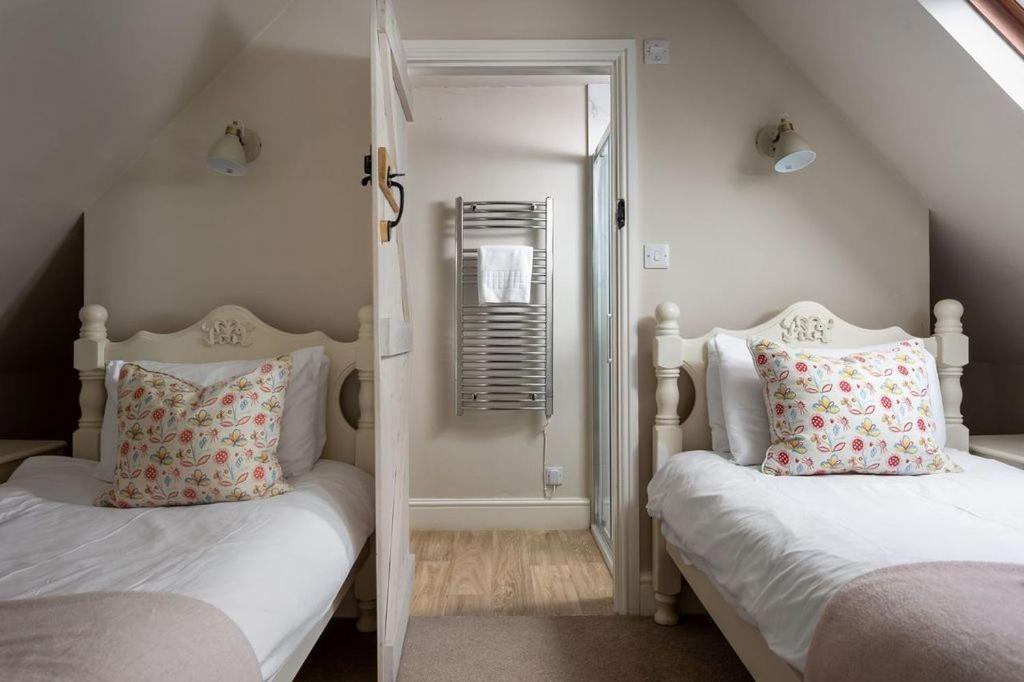 Stanway House, 8 Bedroom, 8 Bath Челтнъм Екстериор снимка